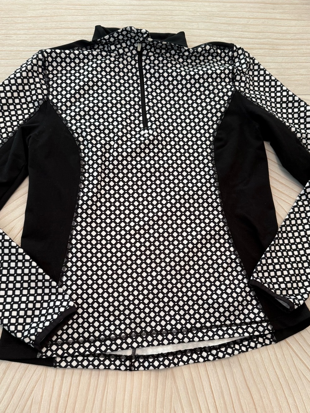 Lands' End Black & White Geometric Half-Zip Long Sleeve